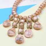 Bijoux Denaive Nalini Collier Plastron Resine Artisanale Tons Rose Saumon