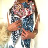 Foulards oversize multicolores Hypnochic Foulards oversize multicolores Hypnochic