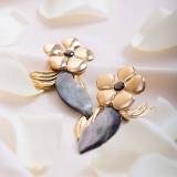 Franck Herval Collection Les Radieuses Ysa Boucles Oreilles Laiton Email Nacre Franck Herval Collection Les Radieuses Ysa Boucles Oreilles Laiton Email Nacre